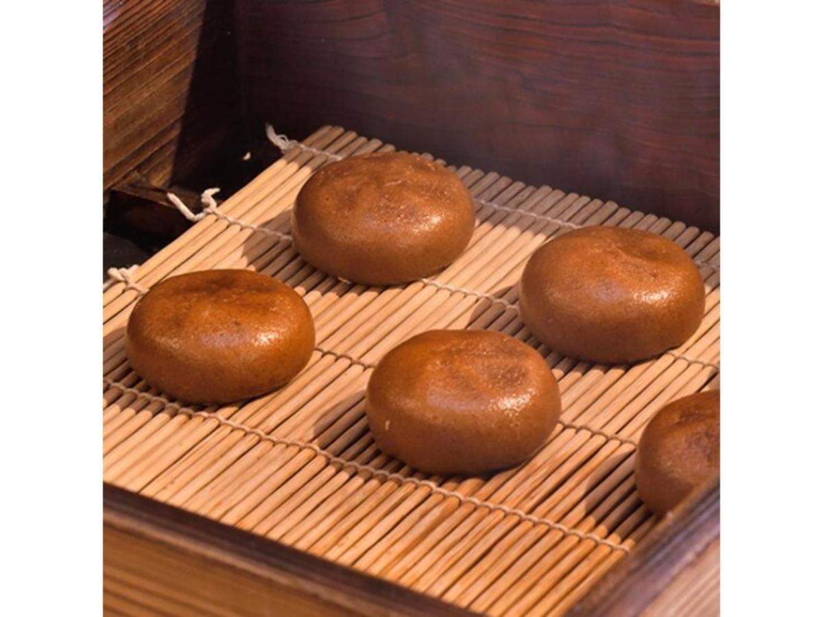 Ashibetsu Onsen Starlight Hotel Bagian luar foto