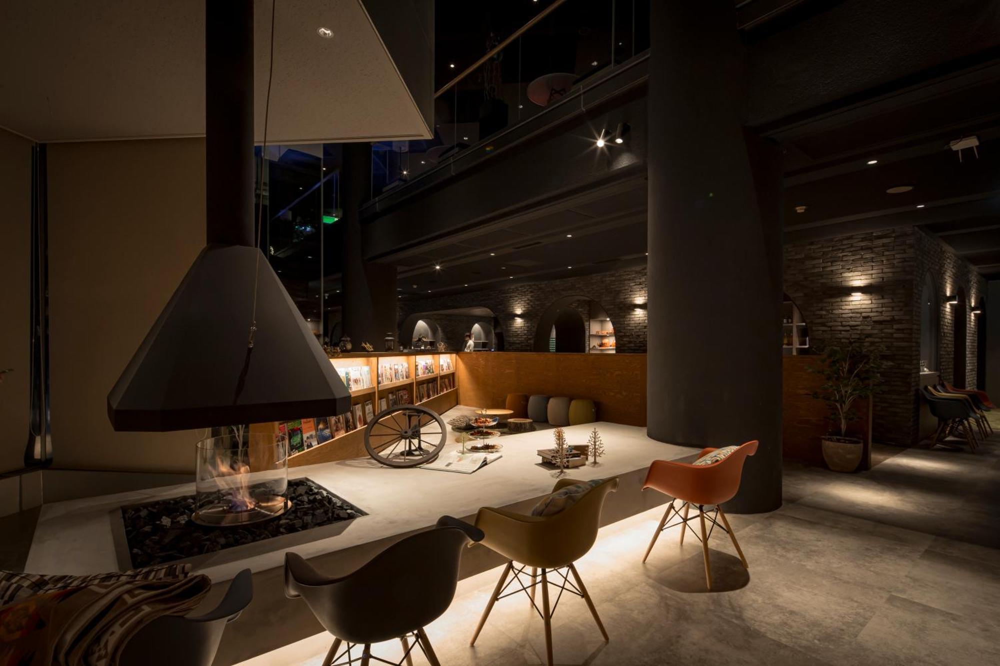 Ashibetsu Onsen Starlight Hotel Bagian luar foto