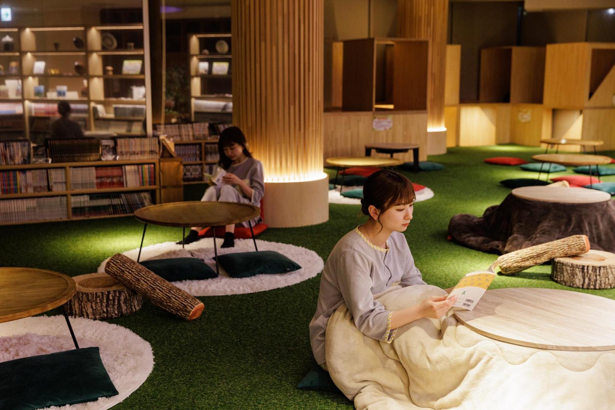 Ashibetsu Onsen Starlight Hotel Bagian luar foto